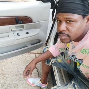 Meet your Posher, Leo